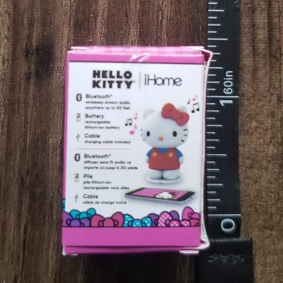 NEW - ZURU 5 Surprise Mini Brands - Hello Kitty Speaker Miniature Replica - Picture 2 of 7